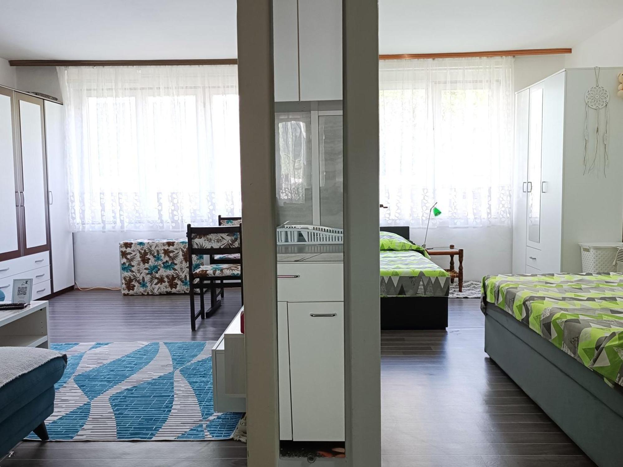 Flamingo 365 - Near Center With Free Parking Apartma *